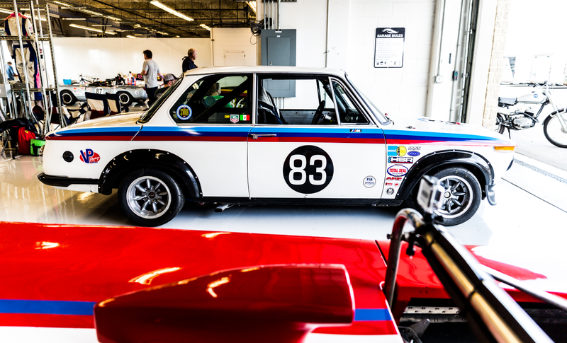 Illustration for article titled This Is What Vintage Car Racing Heaven Looks Like When It Comes To Texas